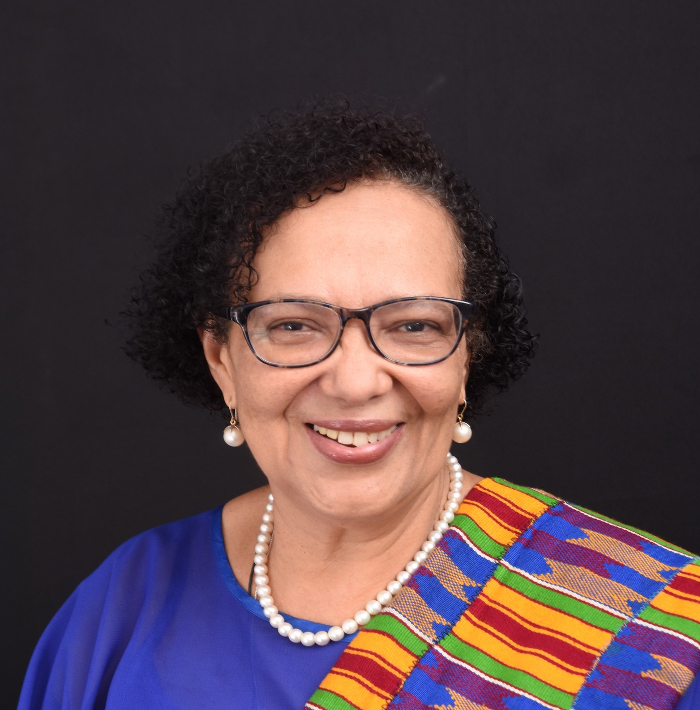 Ms Dorothy Gordon